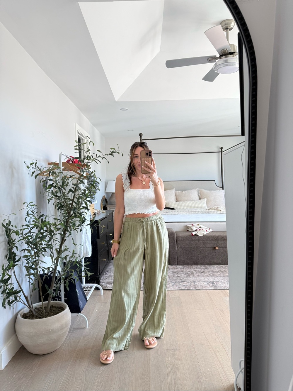 American Eagle Outfitters Light Olive Wide-Leg Linen Pants